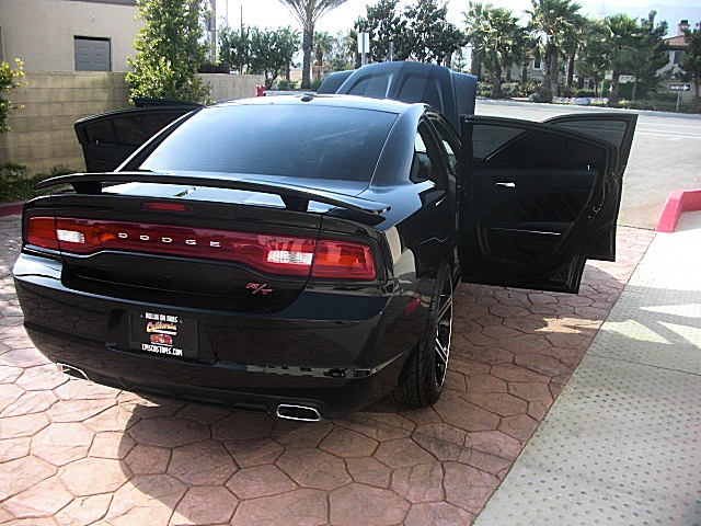 2012RTcharBLK/25c52.JPG