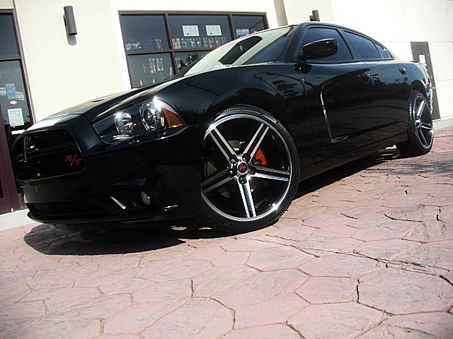2012RTcharBLK/25c52.JPG
