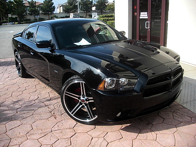 2012RTcharBLK/25c52.JPG