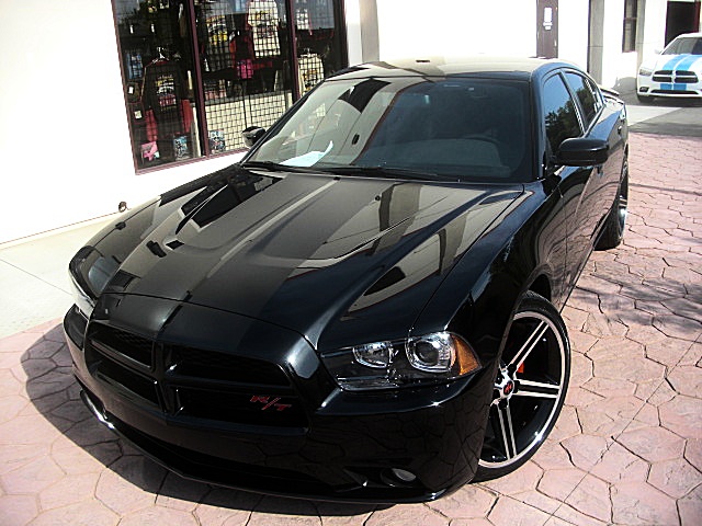 2012RTcharBLK/25c52.JPG