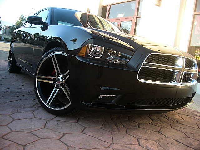 2012chargerBlk/23a35.JPG