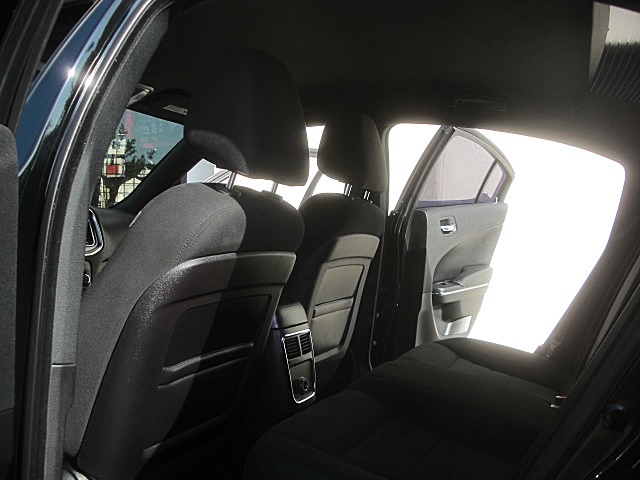 2012chargerBlk/25f16.JPG