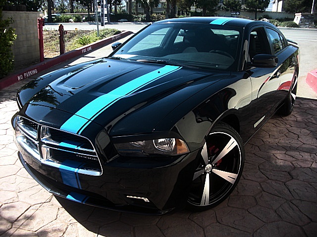 2012chargerBlk/25r15.JPG