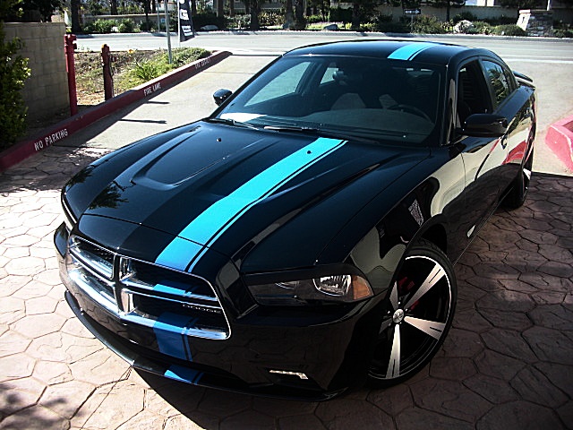 2012chargerBlk/25r15.JPG