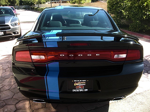 2012chargerBlk/25r65.JPG