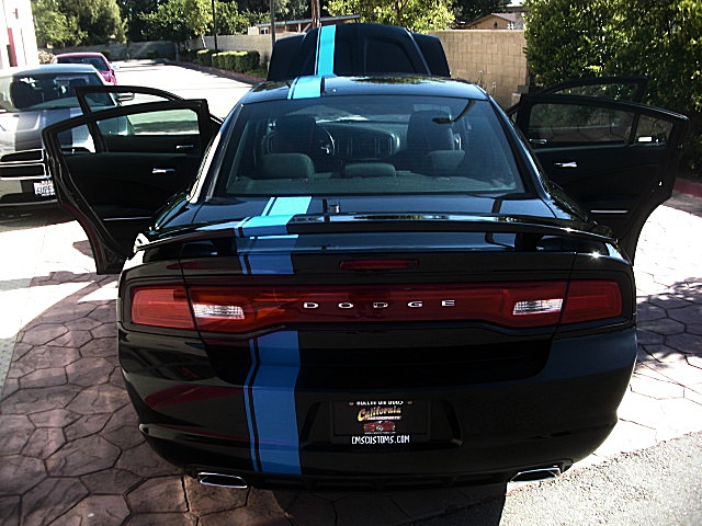 2012chargerBlk/25r65.JPG