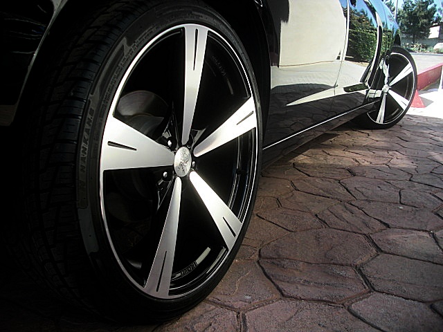 2012chargerBlk/25r61.JPG