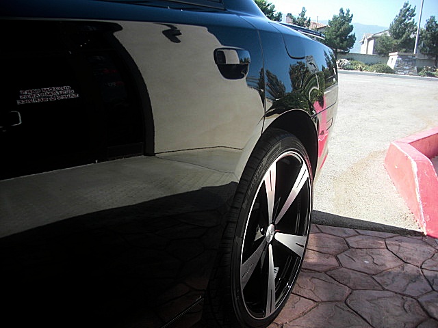 2012chargerBlk/25r15.JPG
