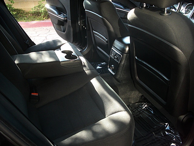 2012chargerBlk/25s47.JPG