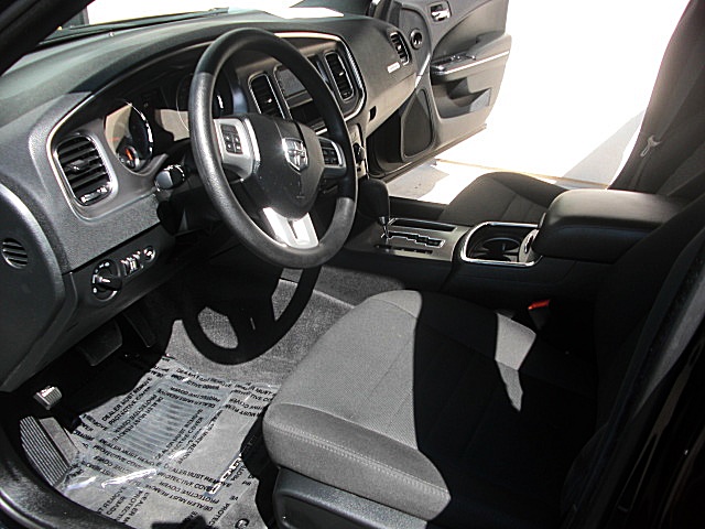 2012chargerBlk/25f16.JPG