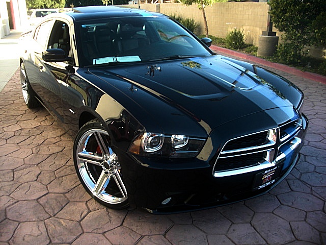 2012chargerRTblue/25a28.JPG