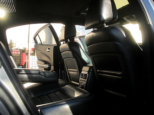 2012sxtGray/25a63.JPG