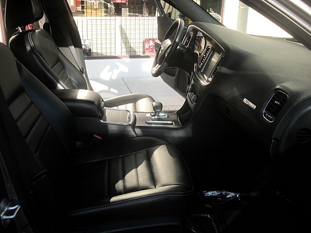 2012sxtGray/25a63.JPG