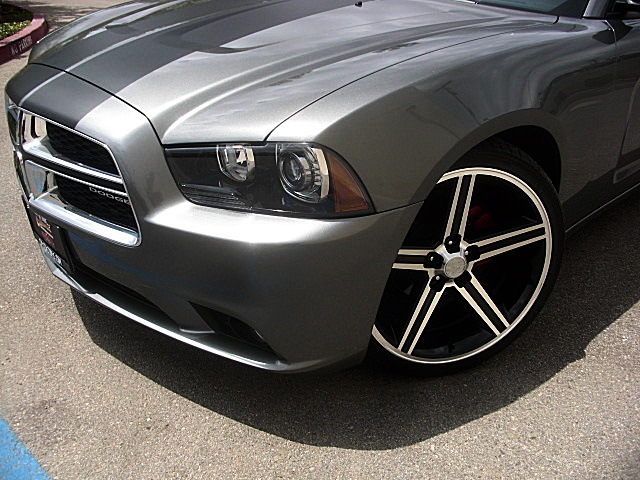 2012sxtGray/25f25.JPG