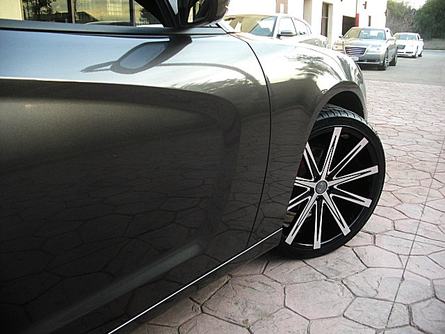 2013chargerDarkGray/25a40.JPG
