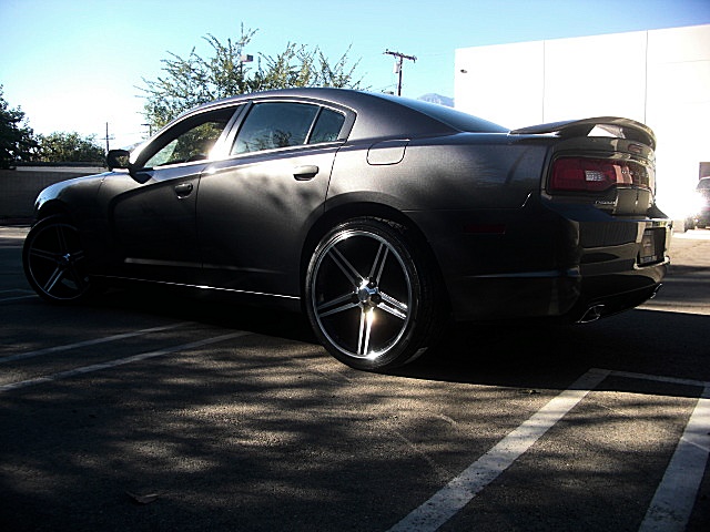 2013chargerDarkGray/25b45a.JPG