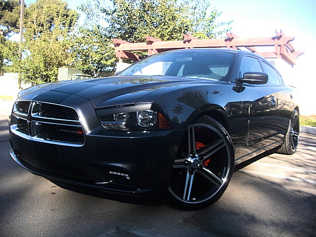 2013chargerDarkGray/25b45a.JPG