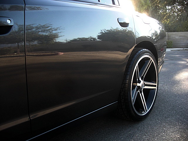 2013chargerDarkGray/25b47a.JPG