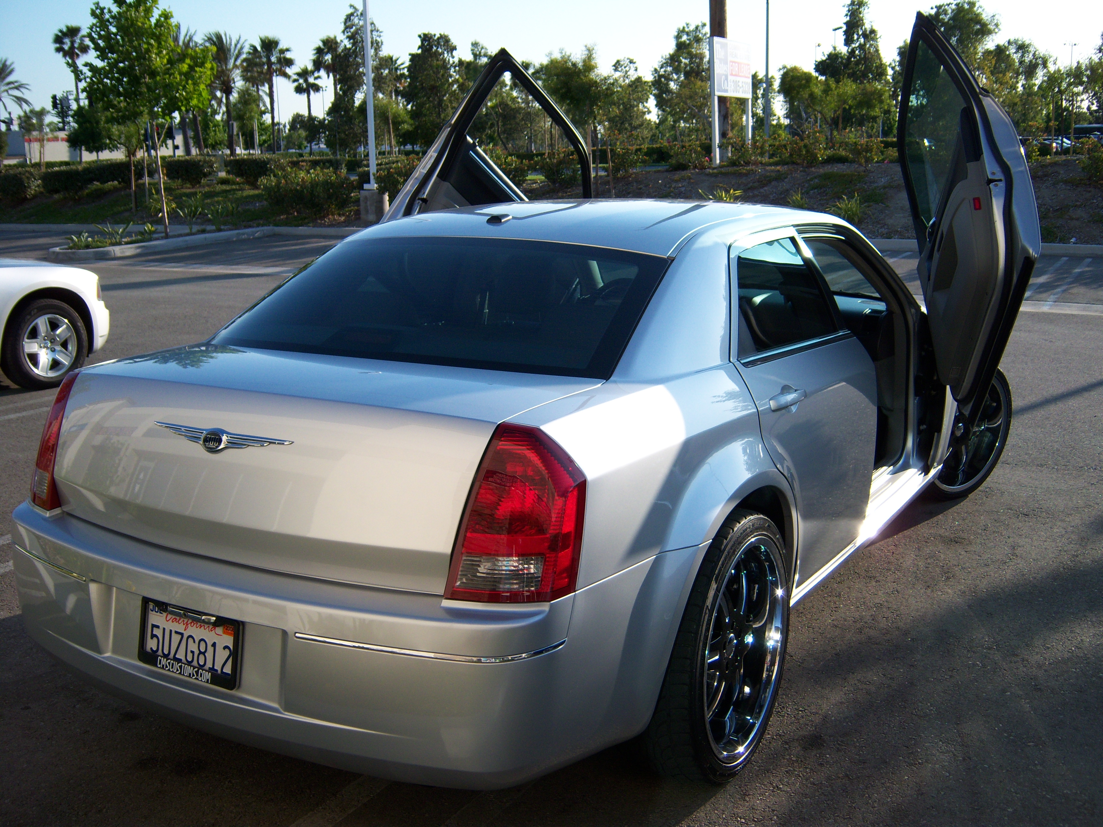 300CustomSilver/000_0019.jpg
