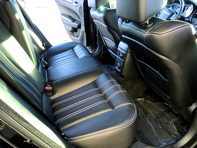 300Sblk2014/26a31.JPG