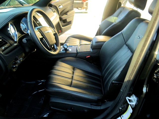 300Sblk2014/26a31.JPG