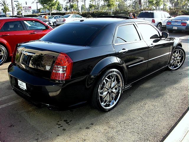 300cBODYkitBlack/newA55.jpg