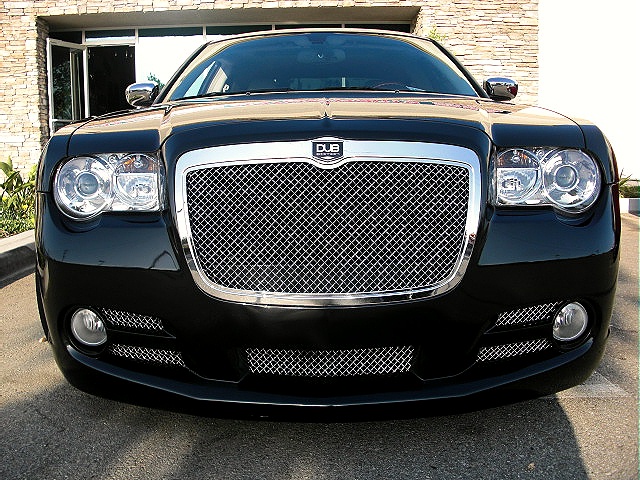 300cBODYkitBlack/newA55.jpg