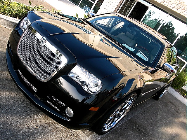 300cBODYkitBlack/newA53.jpg