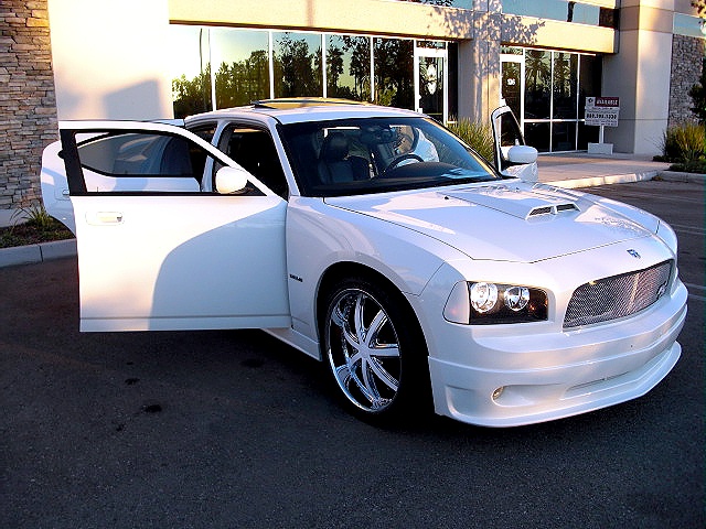 BODYkitRTwhite/new186.jpg