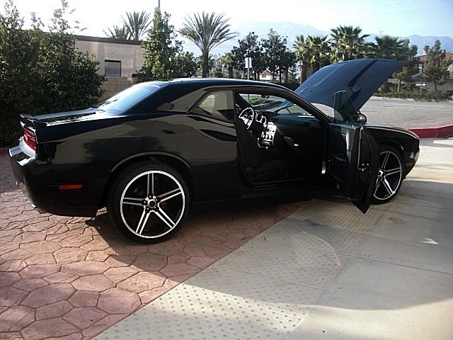 ChallengerBlack/24a84.JPG