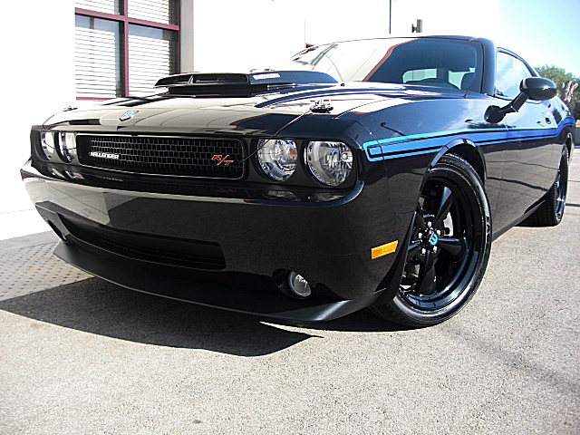 ChallengerMOPAR10/1q2.JPG