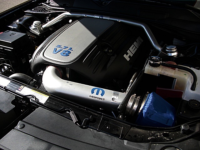 ChallengerMOPAR10/1q40.JPG