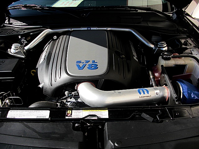 ChallengerMOPAR10/1q40.JPG