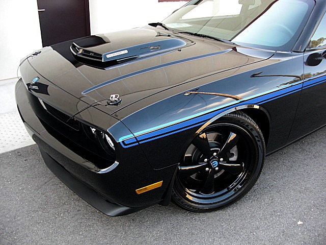 ChallengerMOPAR10/1q51.JPG
