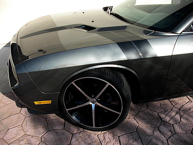 ChallengerPDT/stripes3.JPG
