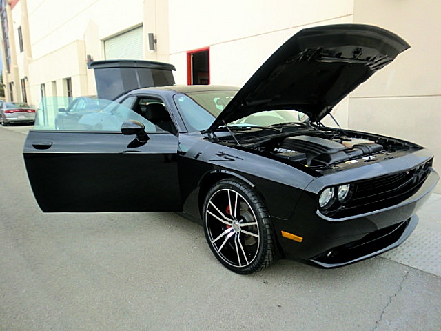 ChallengerRTblk/23a44.JPG