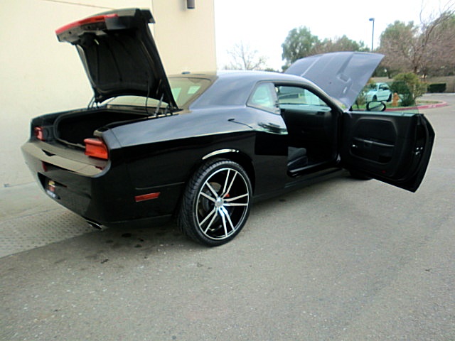 ChallengerRTblk/23a44.JPG