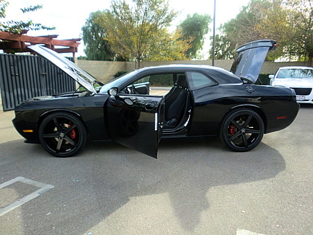 ChallengerRTblk/27b40.JPG