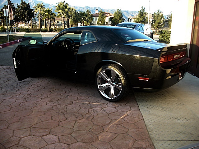 ChallengerSEblack/24s46.JPG