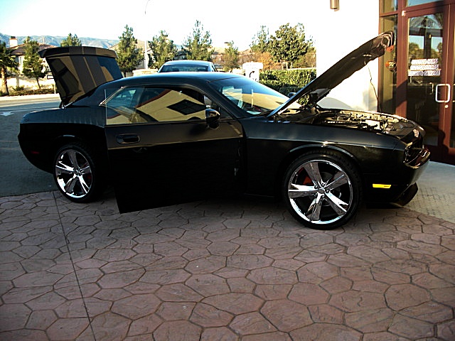 ChallengerSEblack/24s45.JPG