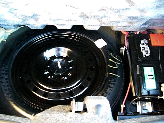 ChallengerSEblack/25w55.JPG