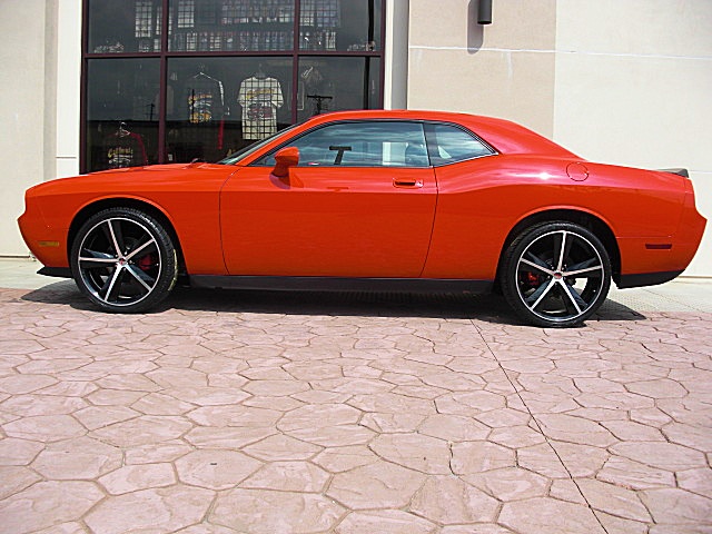 ChallengerSEred/1w81.JPG
