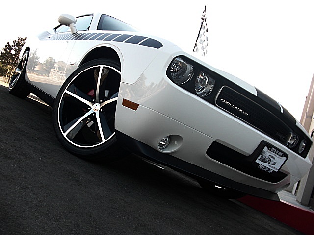ChallengerSEwhite/1a50.JPG