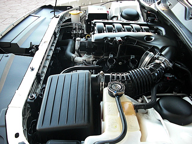 ChallengerSEwhite/1a59.JPG