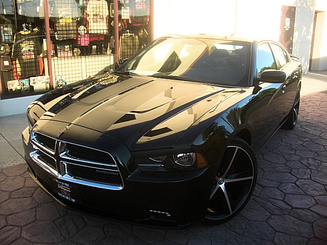 ChargerBLk2011/25g47.JPG