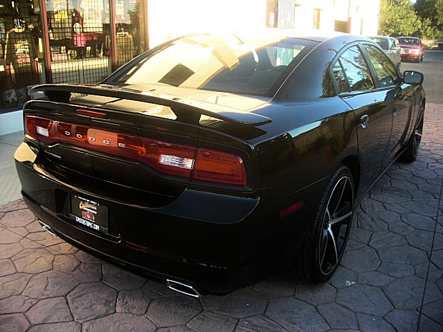 ChargerBLk2011/25g47.JPG