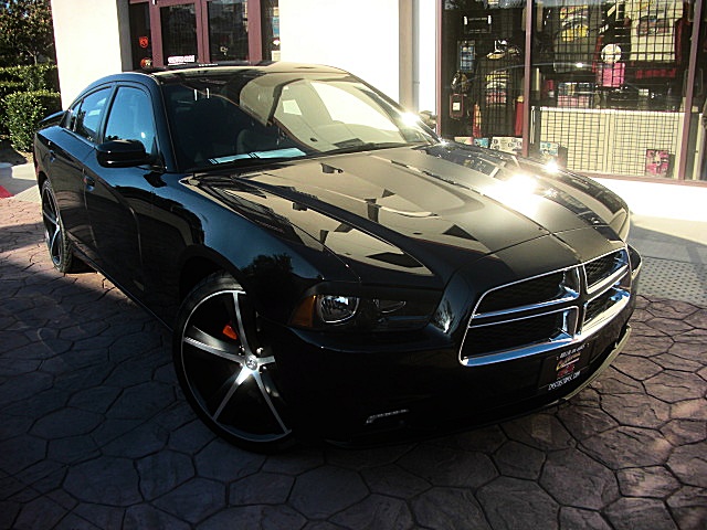 ChargerBLk2011/25g73.JPG