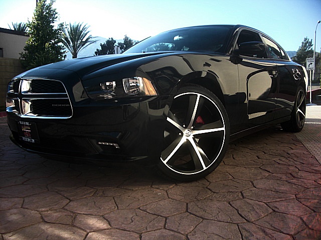 ChargerBLk2011/25g73.JPG