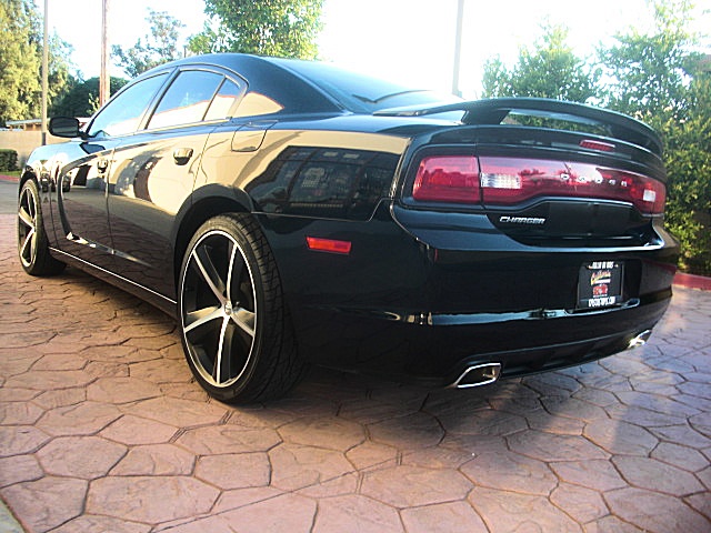 ChargerBLk2011/25g47.JPG