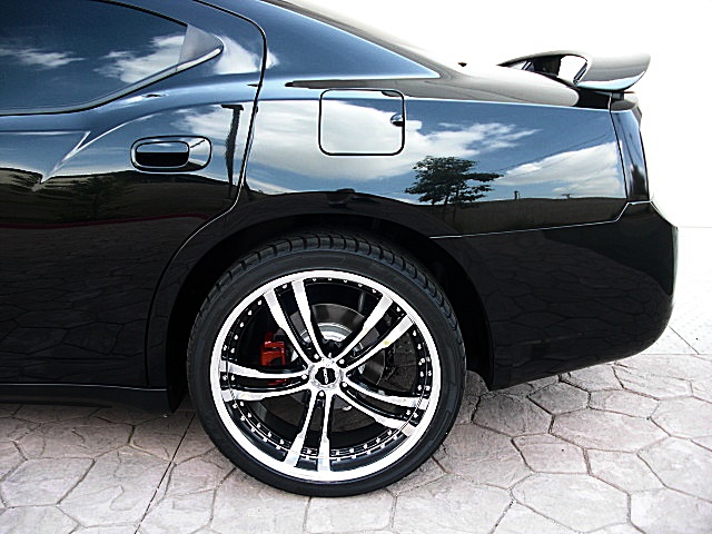 ChargerBlackSXT/1a306.JPG